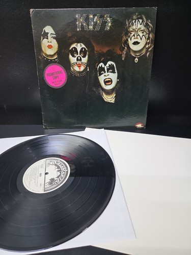 Kiss self titled 1974 1st - kiss, 'wl