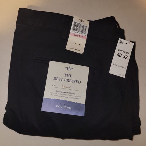 Pantaloni eleganti plissettati